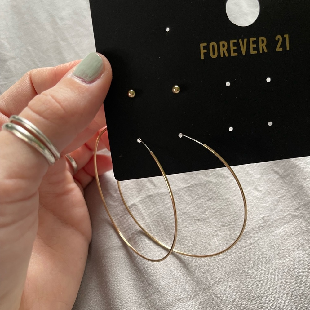 FOREVER 21 Hoops and Studs Pack